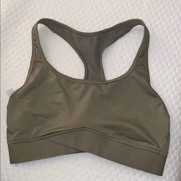 VS Sport Bra - Picture 1 of 3